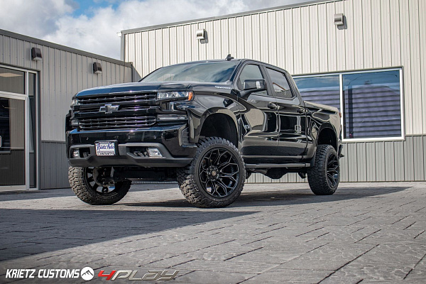 Фото дисков 4PLAY 4P83 Черный глянец на Chevrolet Silverado IV