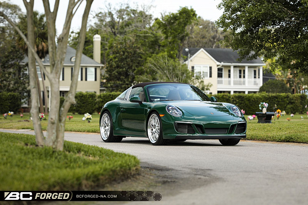 Фото дисков BC Forged LE81 // MLE81 Глянцевый лак на Porsche 911 VII