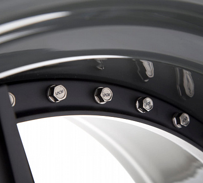 ADV.1 ADV5 Track Spec CS