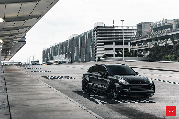 Фото дисков Vossen HF-5 Черный глянец на Porsche Macan I
