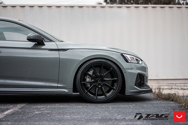 Фото дисков Vossen HF-3 Черный глянец на Audi A/S/RS 5 (F5)