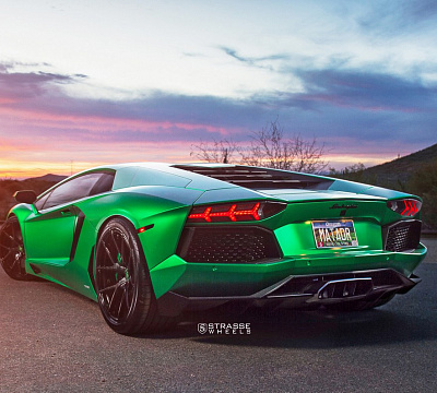 Фото дисков Strasse Wheels SM5R Deep Concave Monoblock на Lamborghini Aventador