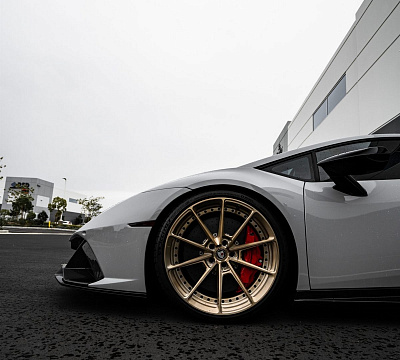 Фото дисков Anrky AN28 на Lamborghini Huracan