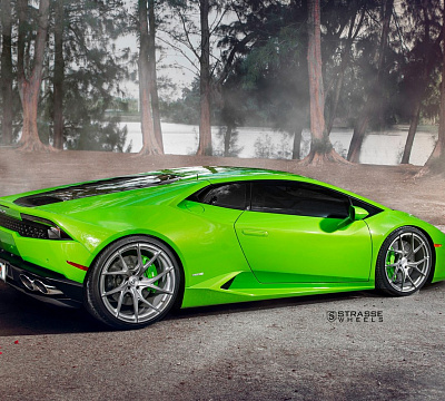 Фото дисков Strasse Wheels SM5RT Deep Concave Monoblock на Lamborghini Huracan