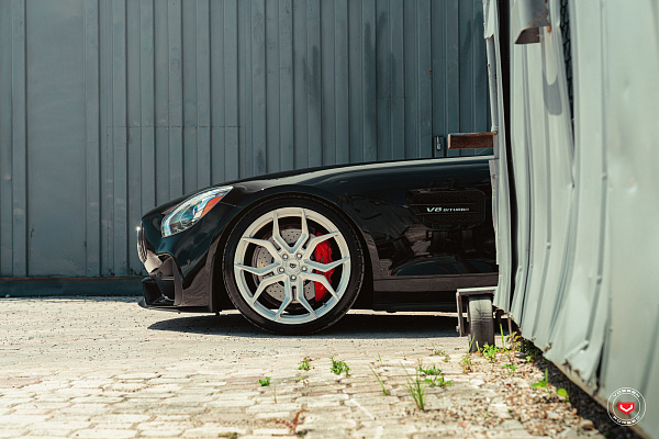 Mercedes Benz AMG GT Coupe