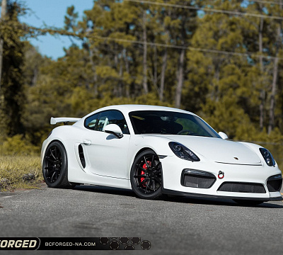 Фото дисков BC Forged RZ10 на Porsche Cayman II