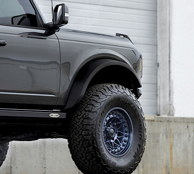Фото дисков Black Rhino ALPHA на Ford Bronco