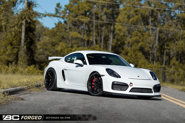 Фото дисков BC Forged RZ10 Черный сатин на Porsche Cayman II