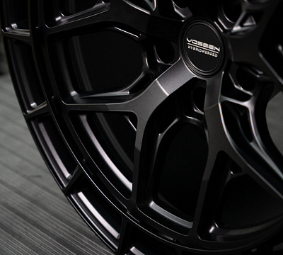 Vossen HFX-1 (5-Lug)