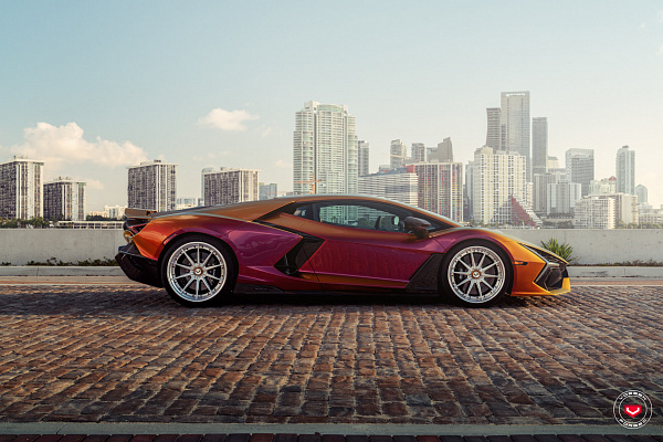 Фото дисков Vossen VPS-2 (3-Piece) Глянцевый лак на Lamborghini Revuelto