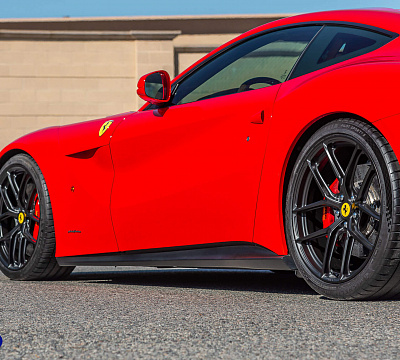 Фото дисков HRE P101SC на Ferrari F12
