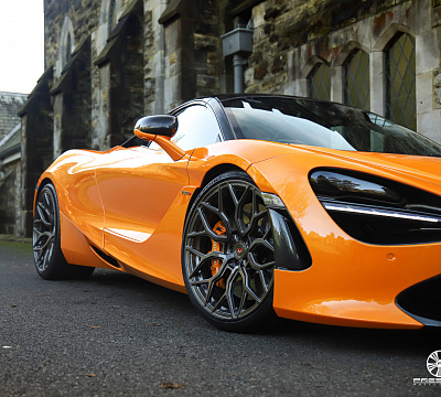 Фото дисков Vossen S17-01 на McLaren 720S