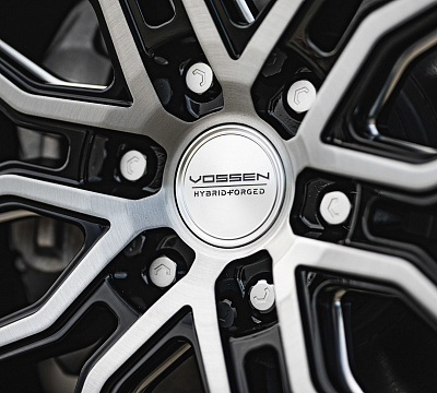 Фото дисков Vossen HF6-3 на Chevrolet Tahoe V