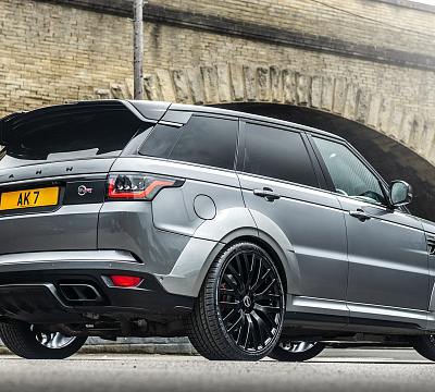 Фото дисков Kahn RS-2 на Range Rover Sport II