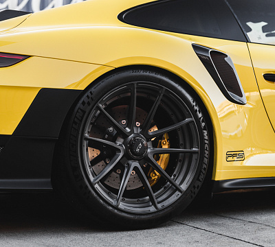 Фото дисков Brixton Forged WR3.2 на Porsche 911 VII