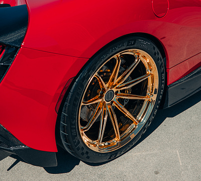 Фото дисков Brixton Forged R11-RS на Ferrari F8