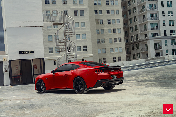 Ford Mustang VII