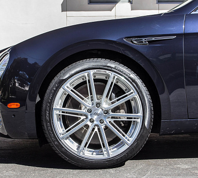 Фото дисков CEC C25 на Bentley Flying Spur II