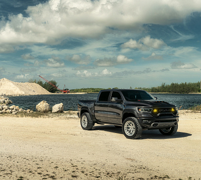 Фото дисков Vossen HFX-1 (6-Lug) на Ram 1500 V