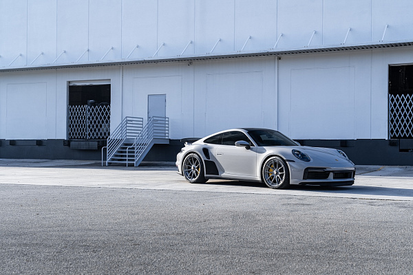 Фото дисков Strasse Wheels SV5 Deep Concave Duoblock Глянцевый тонированный лак на Porsche 911 VIII