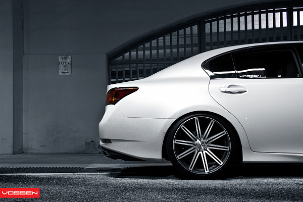 Фото дисков Vossen CV4 Алмазная проточка на Lexus GS IV