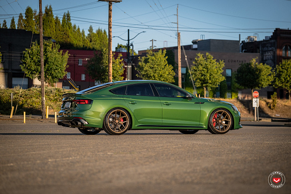 Фото дисков Vossen S21-01 Глянцевая бронза на Audi A/S/RS 5 (F5)