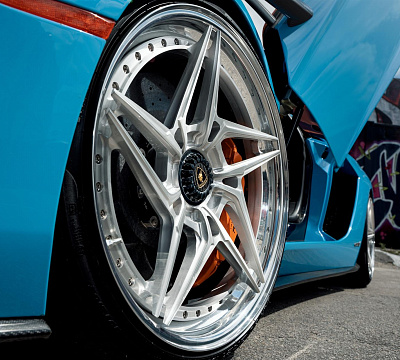 Фото дисков Anrky S3-X3 на Lamborghini Aventador