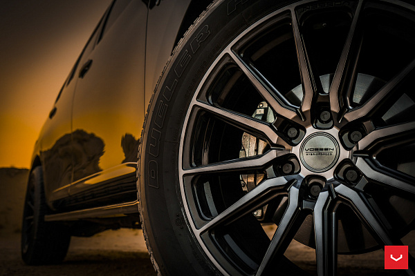 Фото дисков Vossen HF6-1 Глянцевый темный лак на Nissan Patrol VII