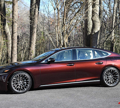 Фото дисков HRE P200 на  Lexus LS V