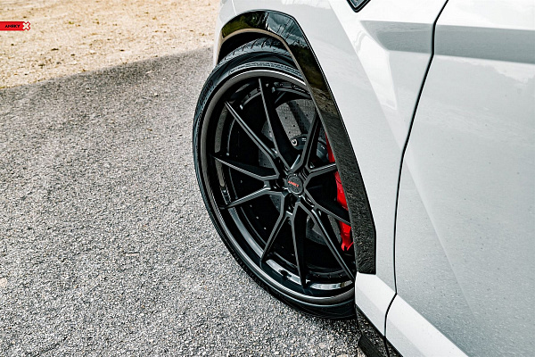 Фото дисков Anrky AN32 Черный сатин на Lamborghini Urus