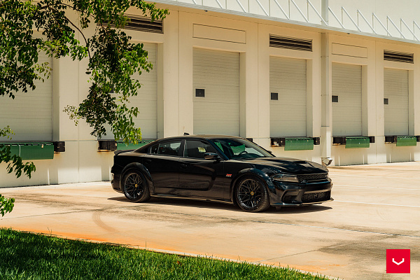 Фото дисков Vossen HF-7 Черный сатин на Dodge Charger VII