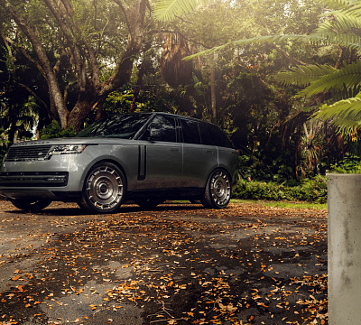 Фото дисков Vossen UV-7 на Land Rover Range Rover V