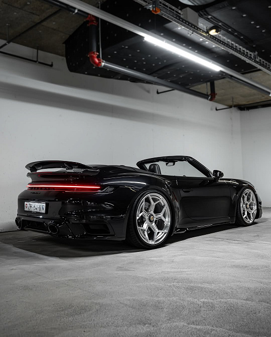 Фото дисков R804.C Глянцевый лак на Porsche 911 VIII