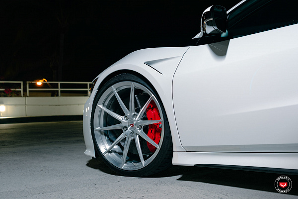 Фото дисков Vossen VPS-1 Глянцевый лак на Acura NSX II