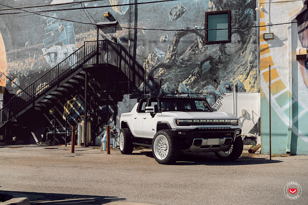 Фото дисков Vossen GNX-02 Белый глянец на GMC Hummer EV