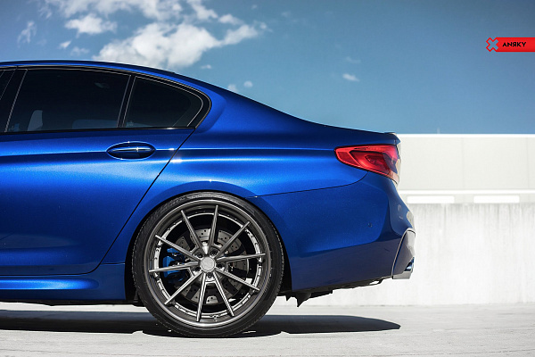 Фото дисков Anrky AN28 Глянцевый тонированный лак на BMW 5/M5 (G30/F90)