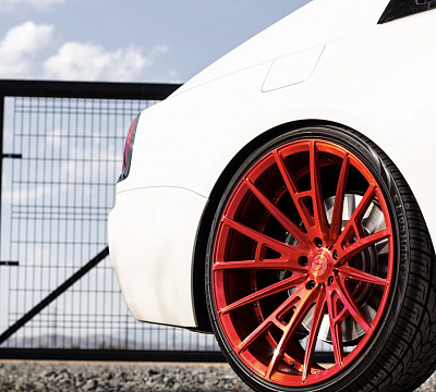 Фото дисков Savini SV75 на Rolls-Royce Wraith
