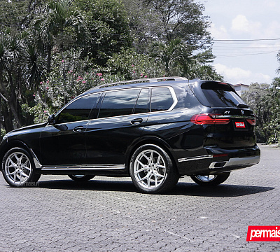 Фото дисков Vossen HF-5 на BMW X7 (G07)