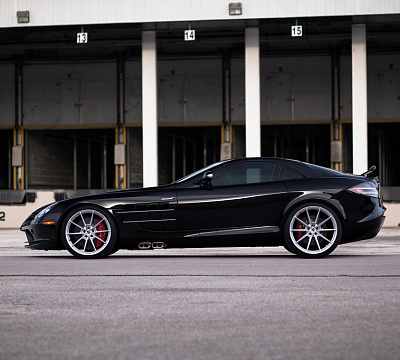Фото дисков Anrky AN18 на Mercedes-Benz SLR McLaren
