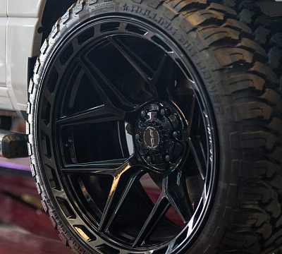 Фото дисков 4PLAY 4P55 на Ram 1500 V