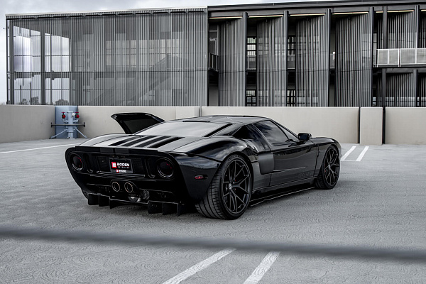 Ford GT