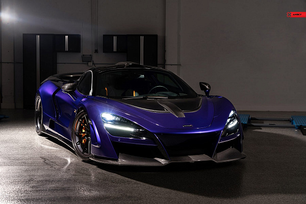 Фото дисков Anrky AN33 Черный сатин на McLaren 720S