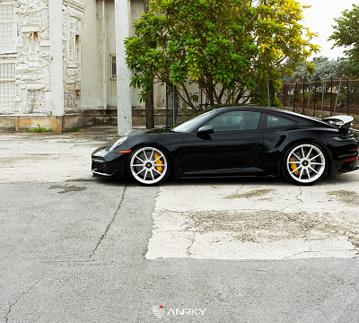 Фото дисков Anrky AN18 на Porsche 911 VIII