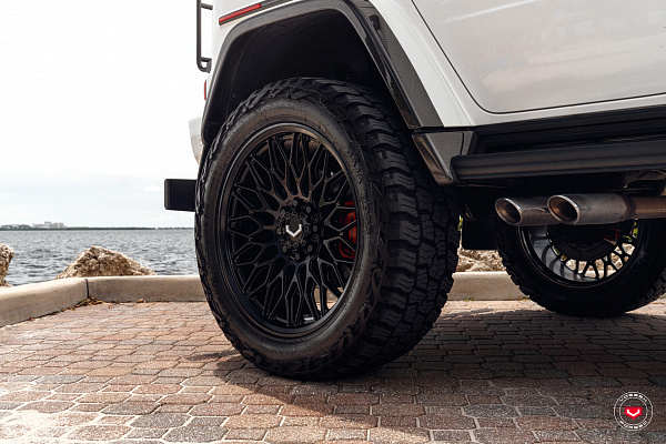 Фото дисков Vossen GNX-02 Черный глянец на Mercedes-Benz G-Class III