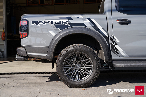 Фото дисков Vossen HF6-5 Сатиновый графит на Ford Ranger T6.2