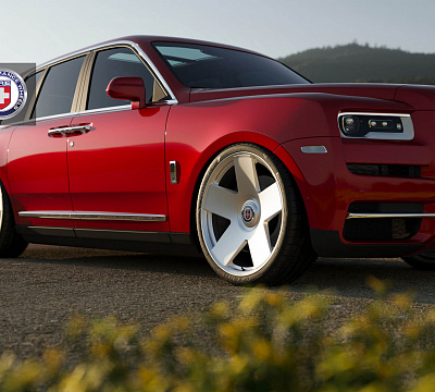 Фото дисков HRE L105M на Rolls-Royce Cullinan