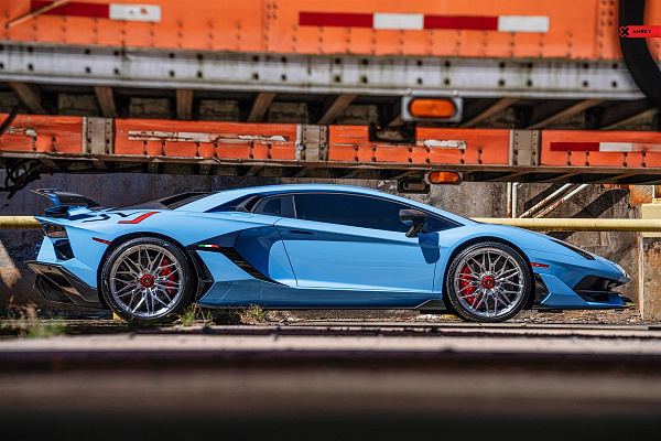 Фото дисков Anrky S1-X1 Полированный лак на Lamborghini Aventador