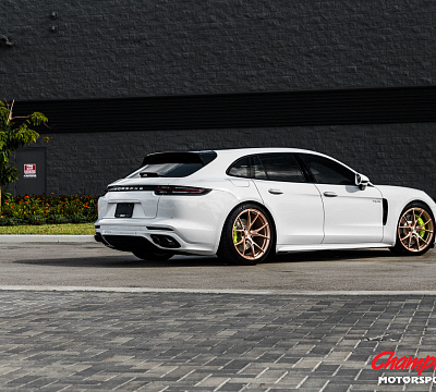 Фото дисков Vossen RS74 на Porsche Panamera II