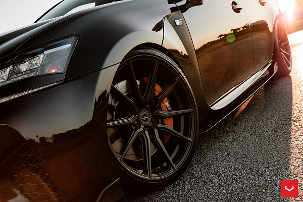 Фото дисков Vossen HF-3 Черный сатин на Lexus GS IV