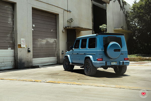 Фото дисков Vossen LC3-03T Черный глянец на Mercedes-Benz G-Class III